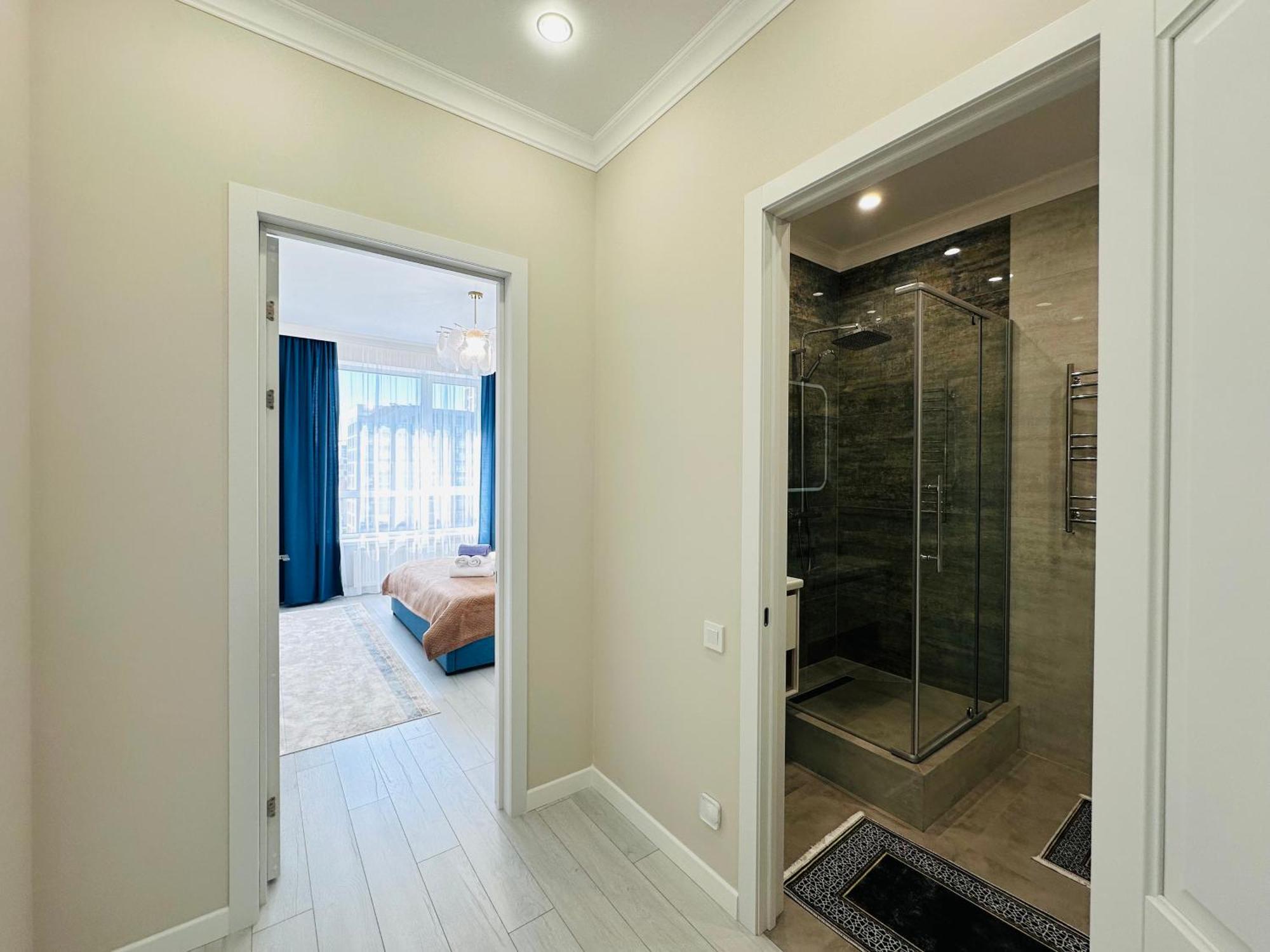 Grand Turan Business Apartments Asztana Kültér fotó